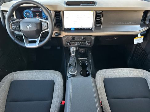 New 2025 Ford Bronco Big Bend image 12