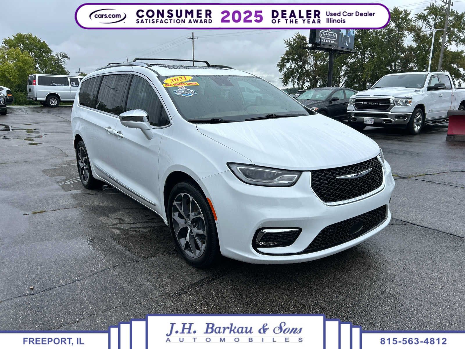 Used 2021 Chrysler Pacifica Limited w/ Premium & Safety Sphere Group AWD/4WD image 1