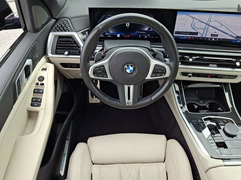 Used 2024 BMW X5 M60i AWD/4WD image 12