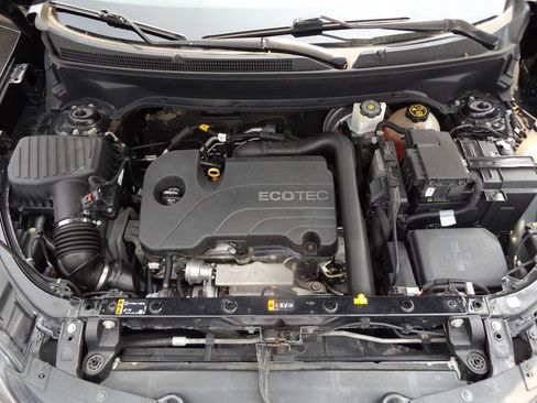 Used 2019 Chevrolet Equinox LS FWD image 29