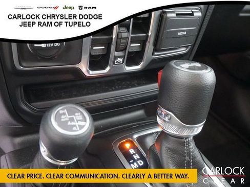 Used 2025 Jeep Wrangler Sahara w/ Safety Group AWD/4WD image 22