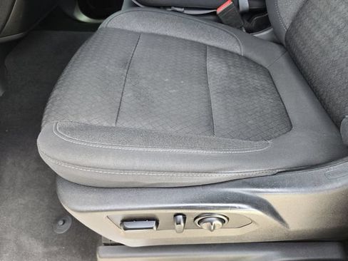Used 2021 Chevrolet Silverado 1500 LT RWD image 24