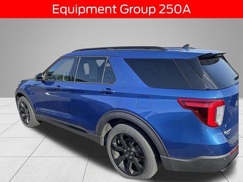 Used 2023 Ford Explorer ST-Line w/ Class IV Trailer Tow Package AWD/4WD image 6