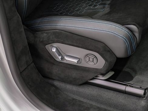 Used 2024 Lamborghini Urus Performante image 43