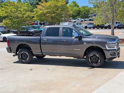 Used 2026 RAM 2500 Laramie AWD/4WD image 6