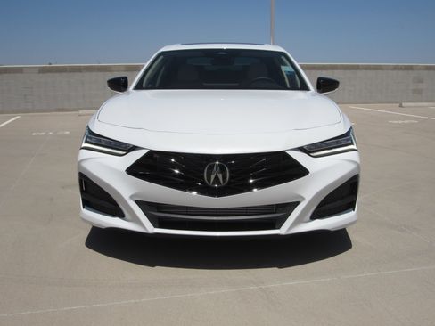 New 2025 Acura TLX w/ Technology Package image 3