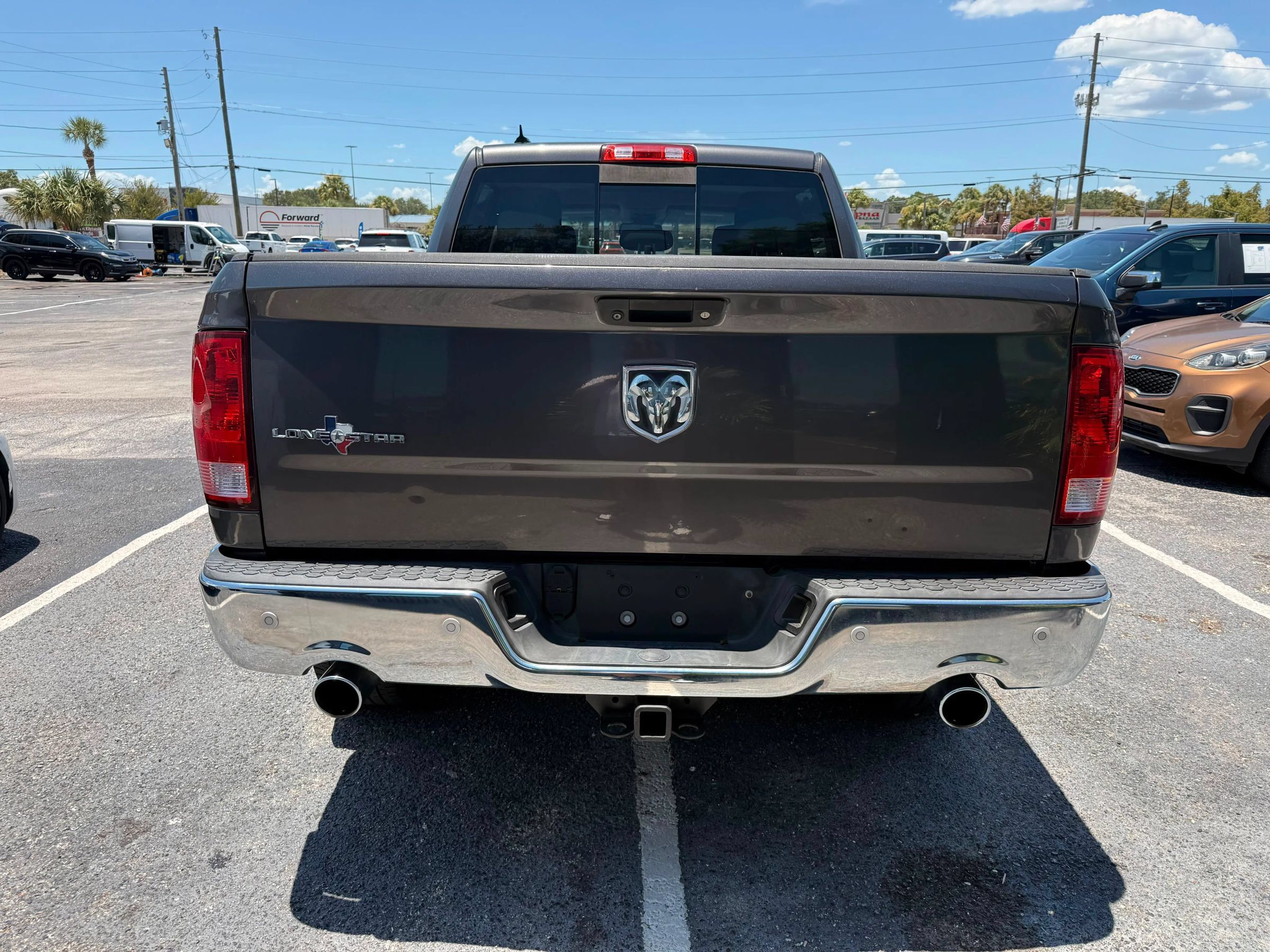 Used 2015 RAM 1500 Lone Star RWD image 5