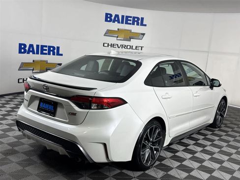 Used 2020 Toyota Corolla XSE FWD image 5