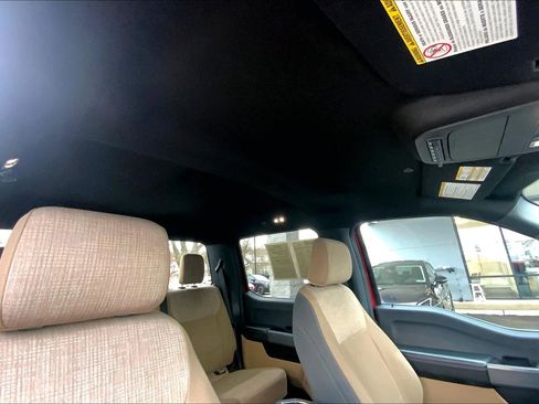 Used 2023 Ford F250 XLT w/ F-250 >10K GVWR Package image 23