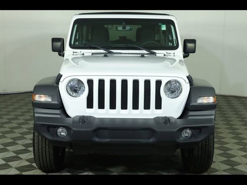 Used 2023 Jeep Wrangler Unlimited Sport w/ Sun And Sound Package AWD/4WD image 17