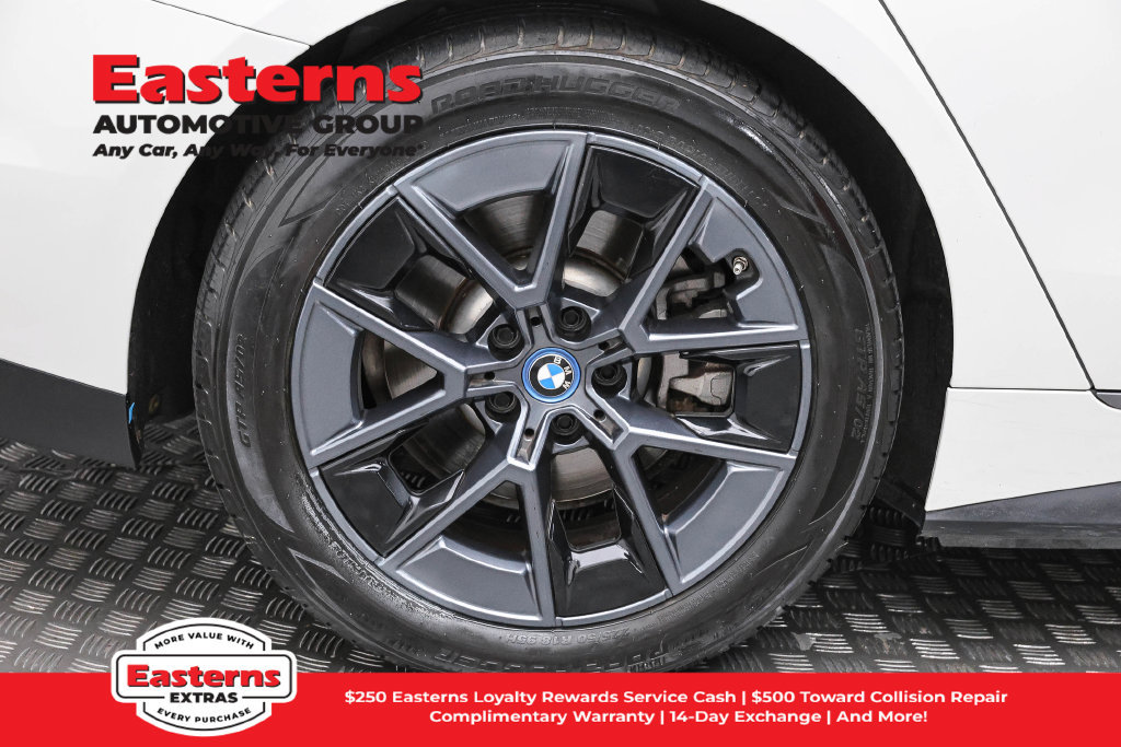 Used 2023 BMW i4 eDrive35 w/ Premium Package RWD image 30