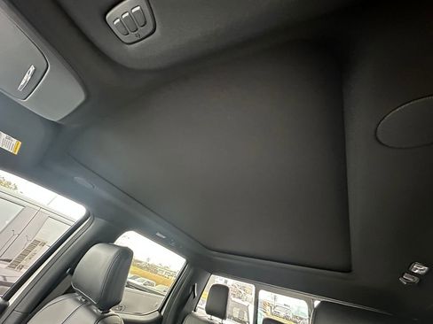 New 2025 Ford F150 Platinum w/ Equipment Group 702A High image 88