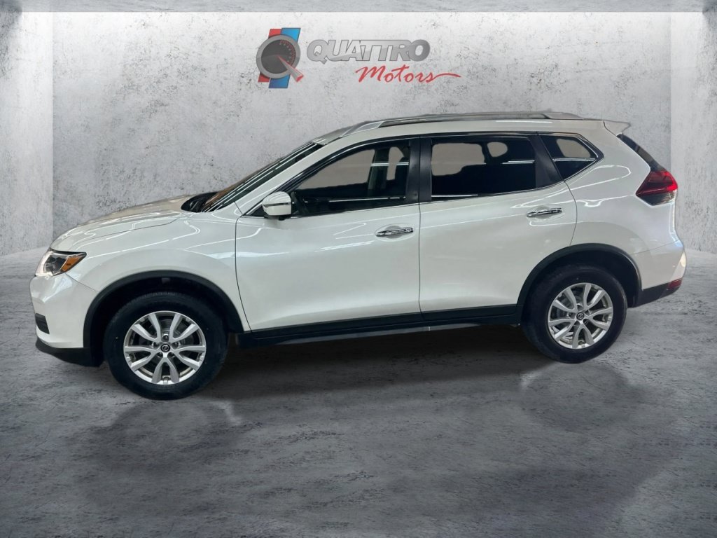 Used 2018 Nissan Rogue SV w/ Premium Package AWD/4WD image 2