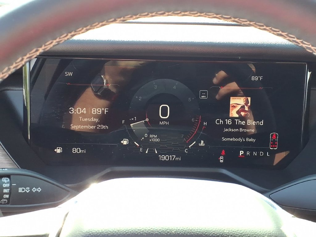 Used 2024 GMC Acadia Denali FWD image 17