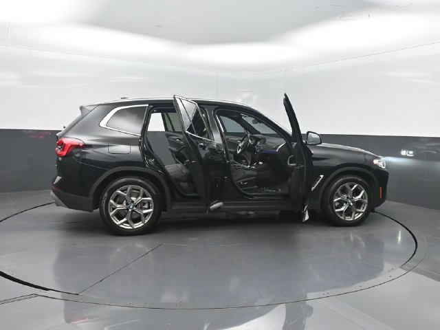 Used 2023 BMW X3 sDrive30i w/ Convenience Package RWD image 32