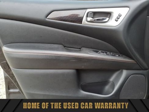 Used 2019 Nissan Pathfinder SL w/ Rock Creek Edition image 12