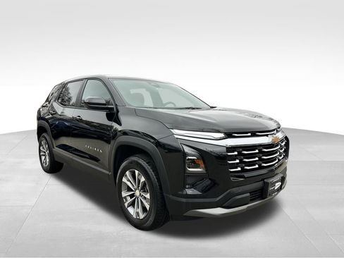 Used 2025 Chevrolet Equinox LT image 6