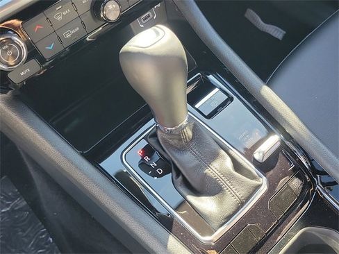 New 2026 Jeep Compass Limited w/ Sun, Sound & Navigation Group image 28