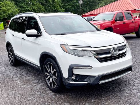 Used 2020 Honda Pilot Touring image 2