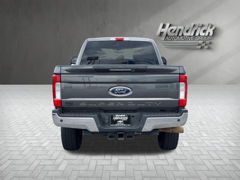 Used 2017 Ford F350 Lariat w/ Lariat Ultimate Package AWD/4WD image 9