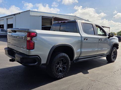 Certified 2023 Chevrolet Silverado 1500 ZR2 w/ Technology Package AWD/4WD image 5