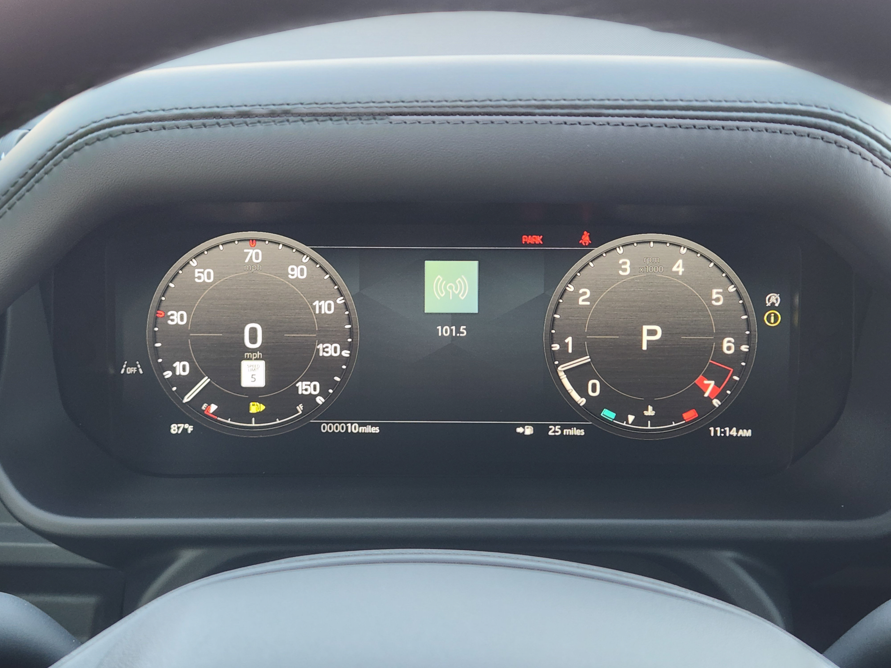 New 2026 Land Rover Defender 110 X-Dynamic SE AWD/4WD image 11
