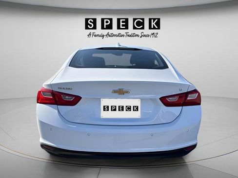 Used 2024 Chevrolet Malibu LT image 4