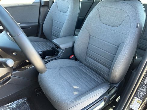 Used 2025 Kia K4 EX image 19
