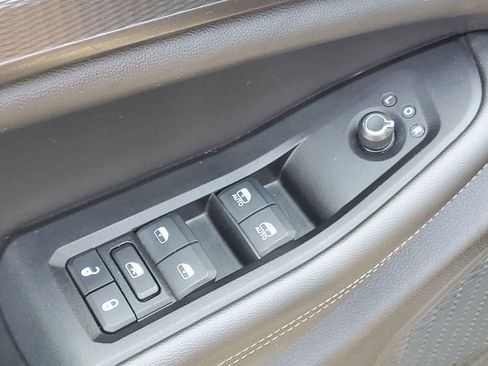 Used 2024 Jeep Grand Cherokee L Laredo AWD/4WD image 23