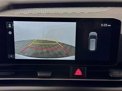 New 2026 Kia Carnival image 14