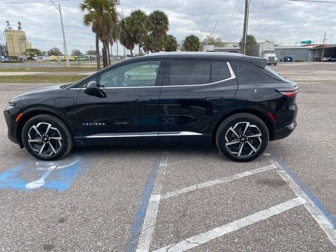 Used 2024 Chevrolet Equinox EV LT image 6