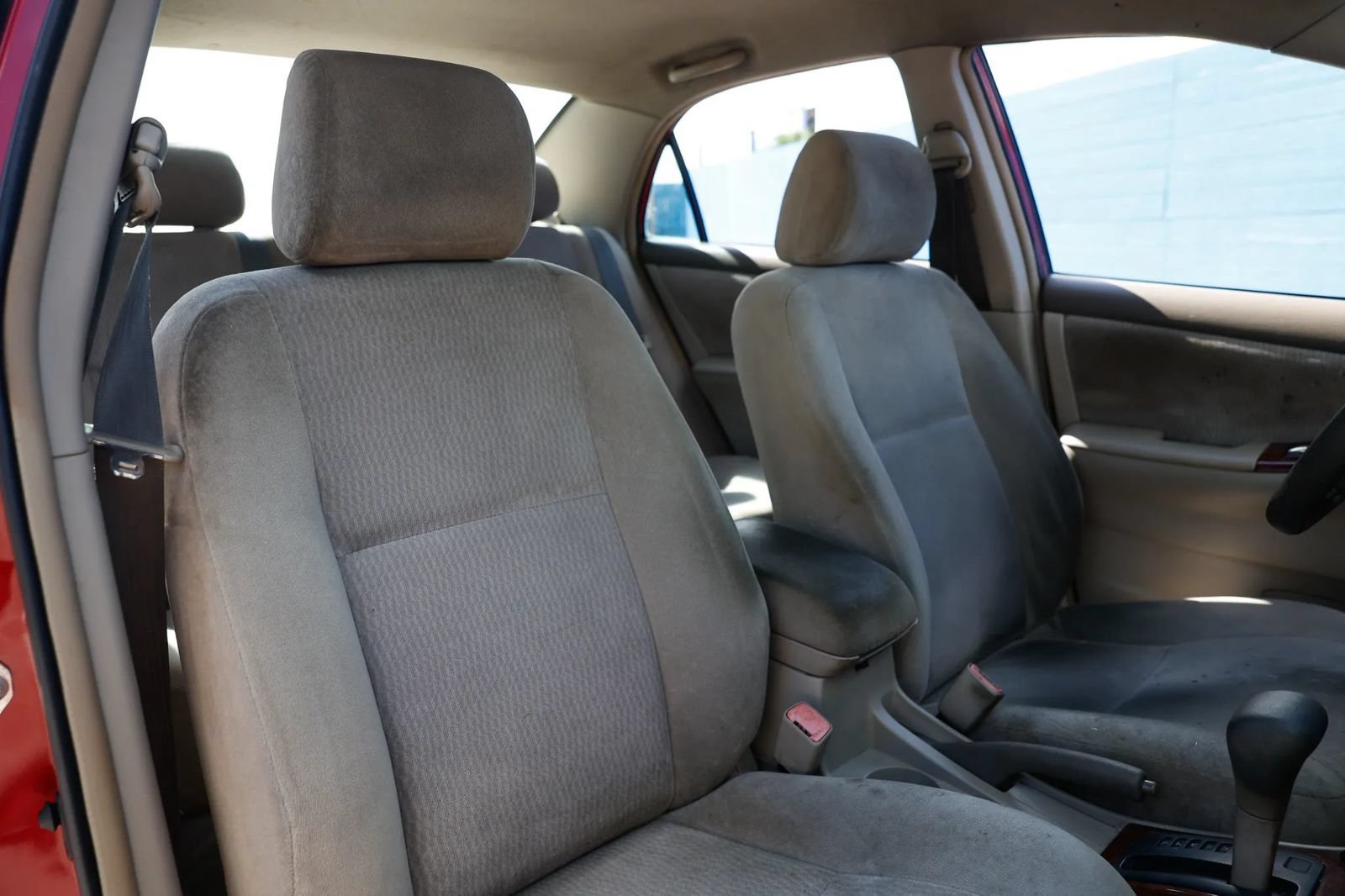 Used 2006 Toyota Corolla LE w/ Audio Value Pkg FWD image 23