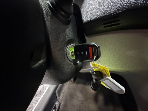 Used 2013 Honda Accord LX image 30