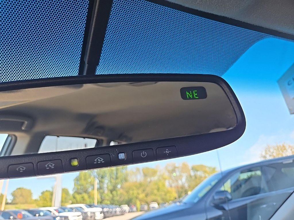 Used 2013 Toyota Sienna LE FWD image 22