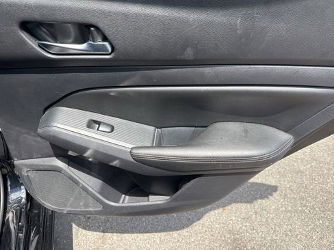 Used 2020 Nissan Altima 2.5 SR FWD image 16