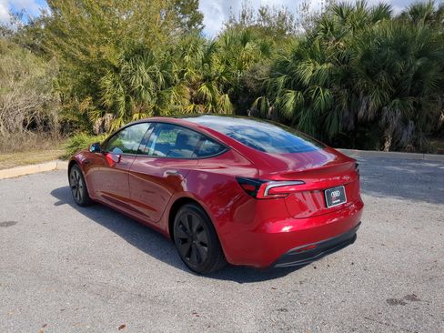 Used 2025 Tesla Model 3 Long Range image 6