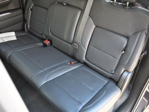 Used 2022 Chevrolet Silverado 1500 LTZ w/ Technology Package AWD/4WD image 23