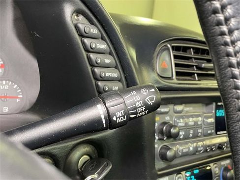 Used 2000 Chevrolet Corvette Convertible w/ Memory Pkg image 33