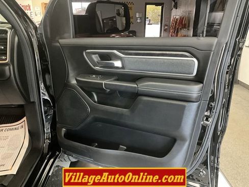 Used 2019 RAM 1500 Big Horn AWD/4WD image 23
