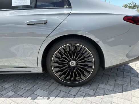 Certified 2026 Mercedes-Benz E 350 4MATIC Sedan image 10