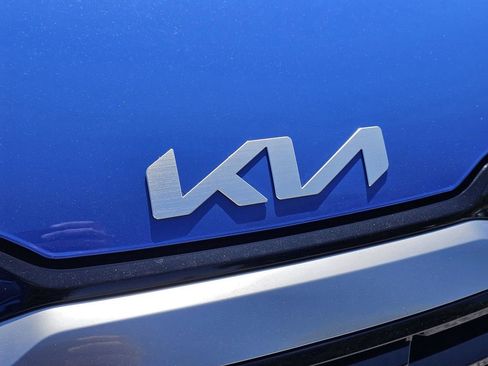 New 2026 Kia Sportage SX image 3