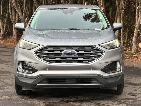 Used 2024 Ford Edge Titanium image 9