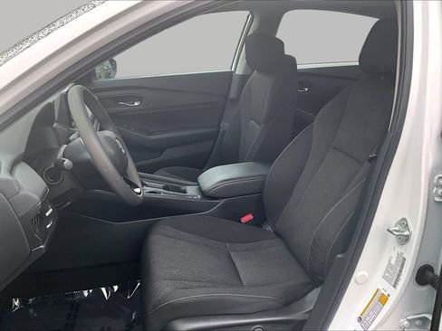 Used 2023 Honda Accord EX image 8