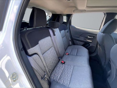 New 2026 Nissan Kicks SV w/ SV Premium Package FWD image 10