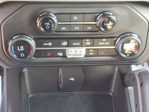 Used 2023 Ford Bronco Big Bend w/ Sasquatch Package AWD/4WD image 21