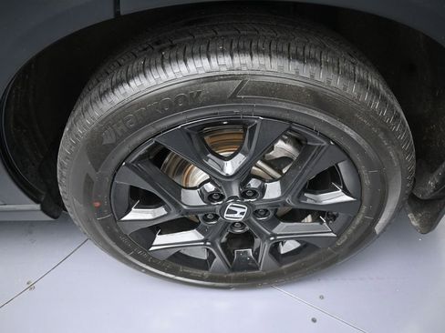 Used 2023 Honda HR-V Sport image 15