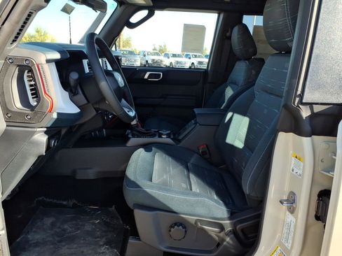 New 2026 Ford Bronco Heritage Edition image 6
