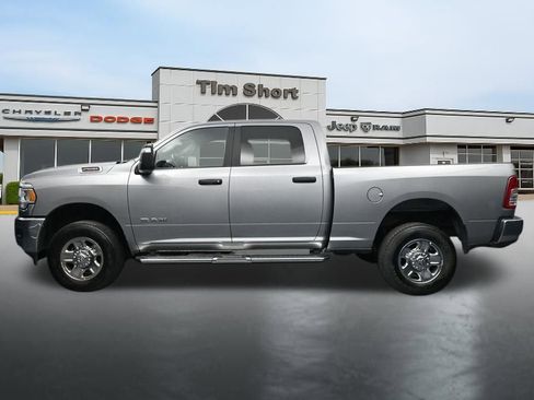 Used 2024 RAM 2500 Big Horn w/ Bed Utility Group AWD/4WD image 2