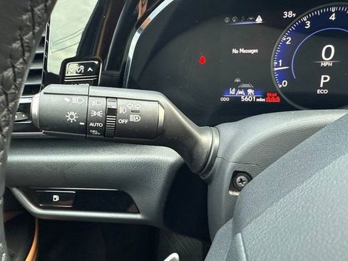 Used 2023 Lexus NX 250 AWD image 19