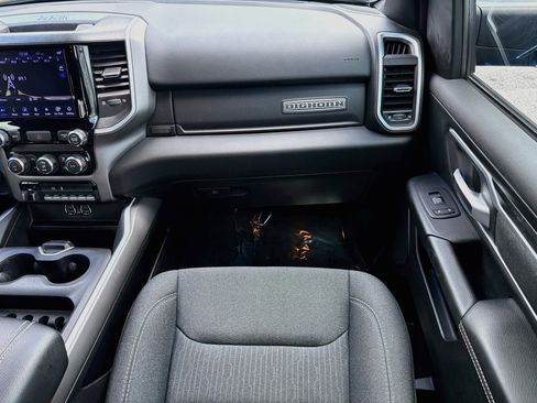 Used 2021 RAM 1500 Big Horn AWD/4WD image 17